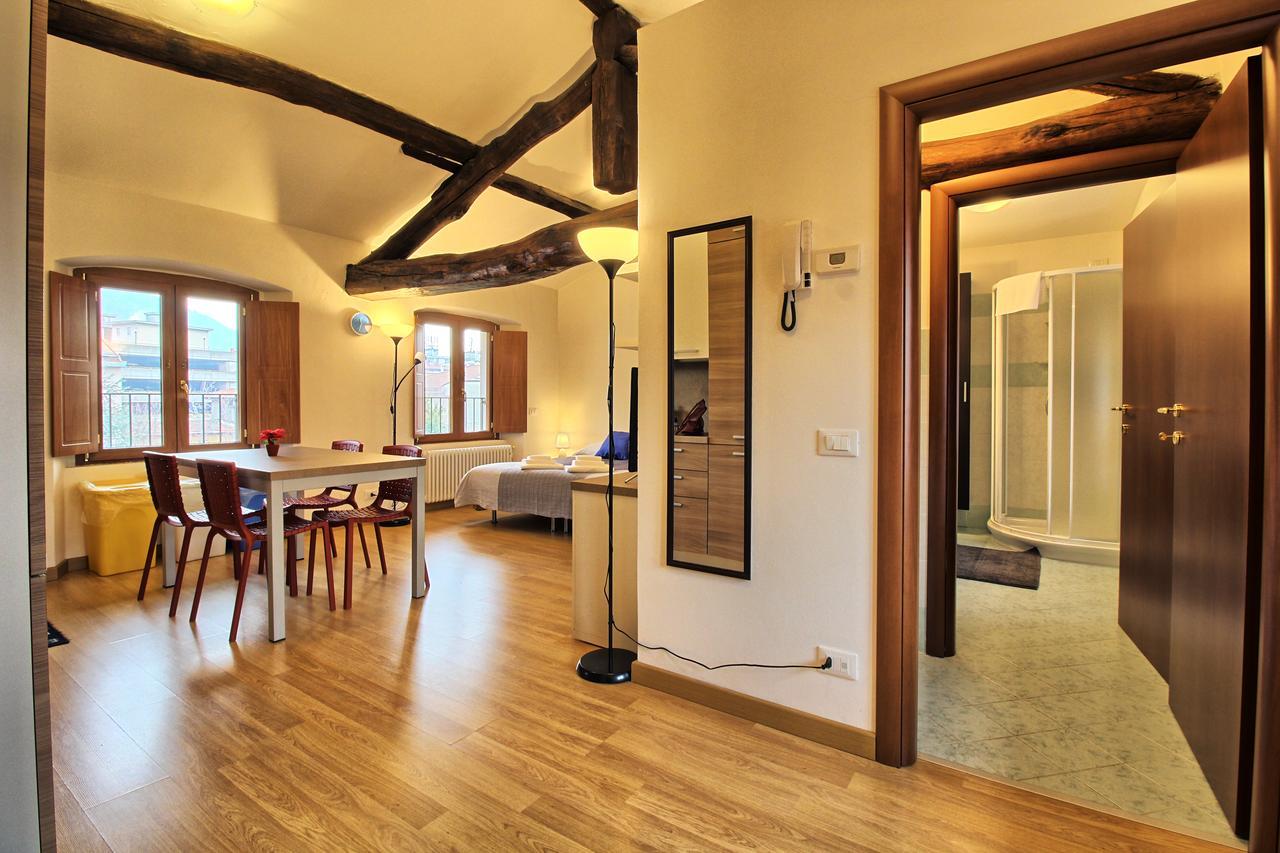 Apartment Porta Torre Como Buitenkant foto